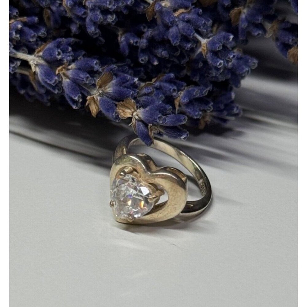 925 STERLING SILVER  CZ HEART RING  SIZE 5